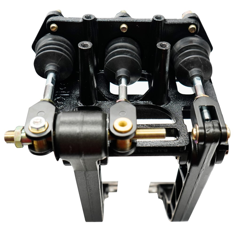 Picture of Reverse Mount - Dual Pedal - Short Clutch Combo w/ Compact Master Cylinders Picture of Reverse Mount - Dual Pedal - Short Clutch Combo w/ Compact Master Cylinders